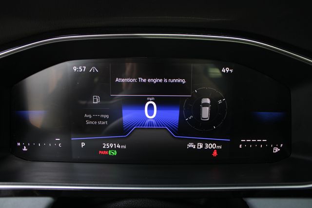 Used 2025 Black Volkswagen 1.5T SE image 12