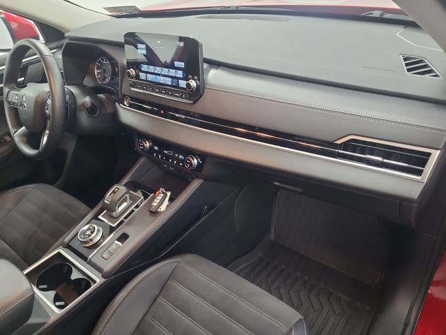 2024 – Mitsubishi – Outlander