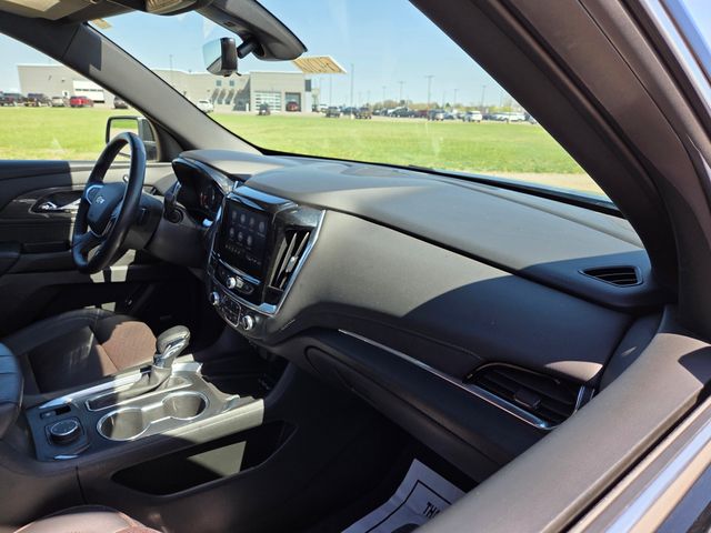 2023 Chevrolet Traverse AWD High Country