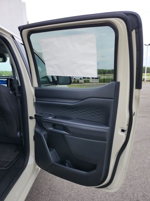 New 2026 Beige Ford XLT image 41