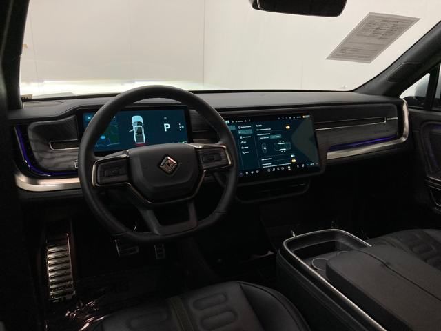 2023 Rivian R1T Adventure
