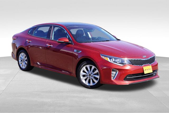 2018 Kia Optima S
