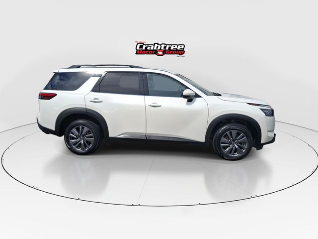 Used 2024 Nissan Pathfinder SUV