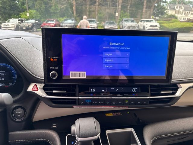 New 2026 Toyota Sienna Van