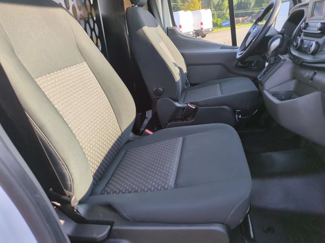 Used 2025 White Ford Base image 29