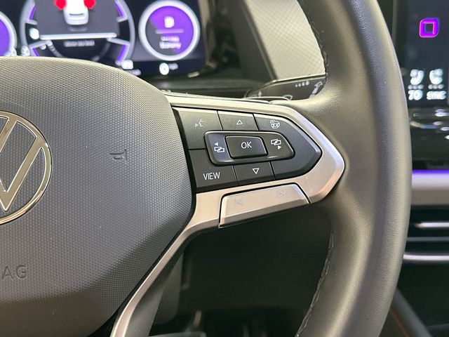 2024 Volkswagen Atlas 2.0T Peak Edition SE w/Technology Black at Subaru and VW of Moon Township