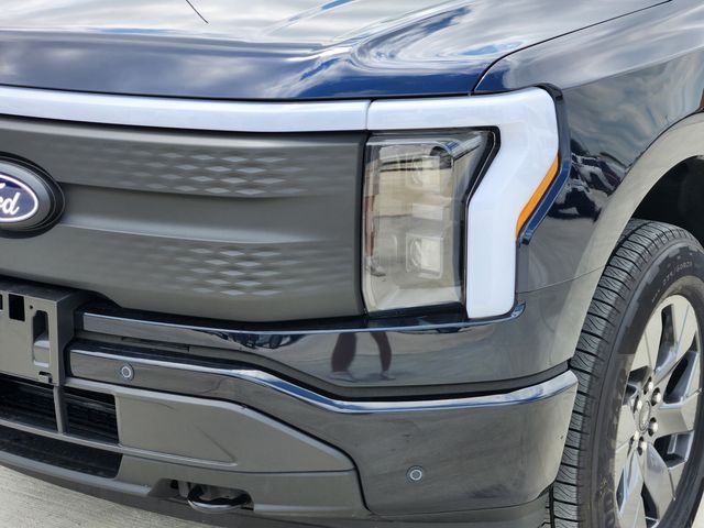2025 Antimatter Blue Metallic Ford F-150 Lightning Flash AWD Truck