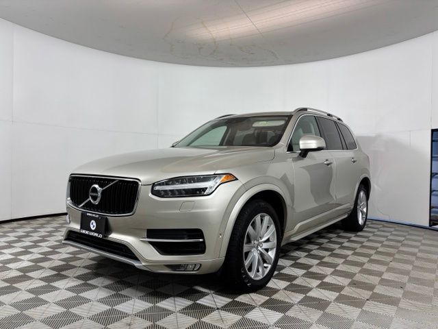 Used 2016  Volvo T6 Momentum image 3