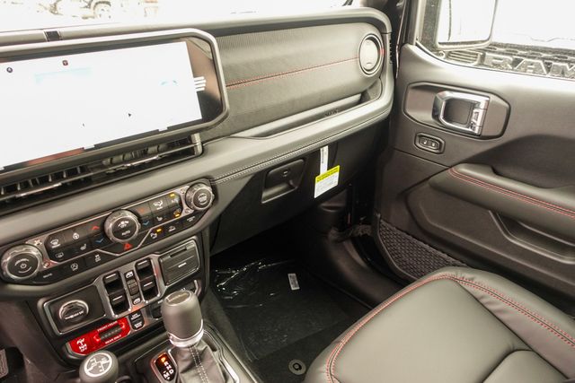 new 2025 Jeep Gladiator car, priced at $49,415