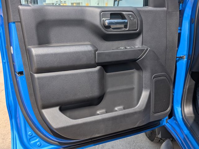 New 2026 Blue Chevrolet Custom image 10