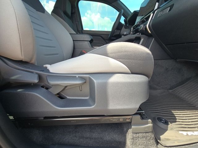 2025 Toyota Tacoma Hybrid:46433A2