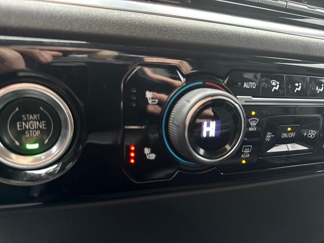 used 2022 Chevrolet Silverado 1500 car, priced at $29,998