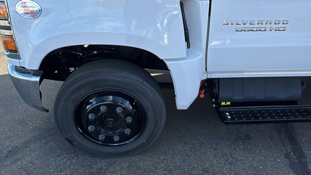 2022 Chevrolet Silverado 5500HD Work Truck 10