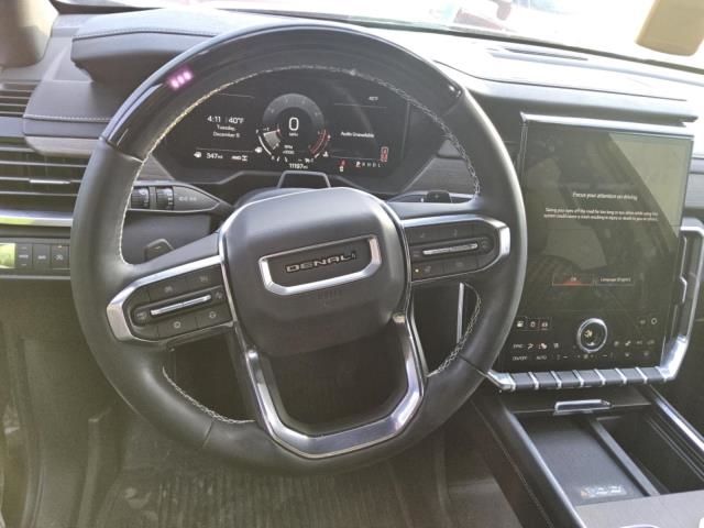 2025 GMC Acadia AWD Denali