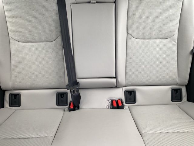 2025 Toyota Prius Limited photo