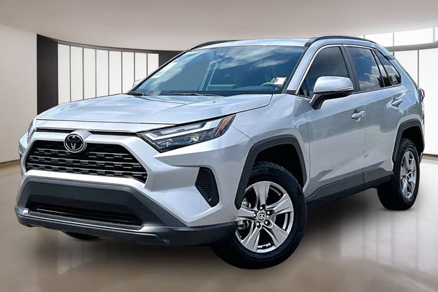 2024 Toyota RAV4 photo 1