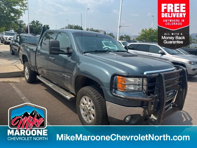 Stealth Gray Metallic 2012 GMC Sierra 2500HD Pickup Truck Four-Wheel Drive 6-Speed Automatic Overdrive