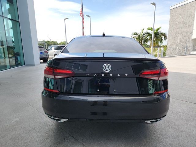 2021 Volkswagen Passat 2.0T R-Line 14