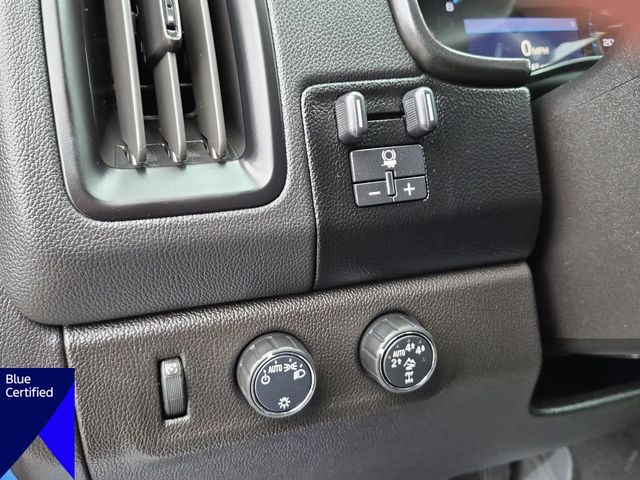 Used 2022 Blue Chevrolet ZR2 image 16
