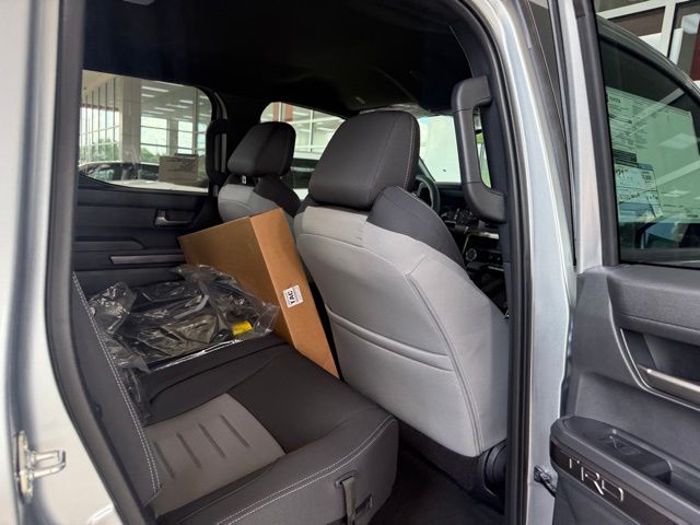 2025 Toyota Tacoma TRD Sport Double Cab photo 31