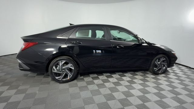 New 2025 Hyundai Elantra Hybrid For Sale in Indianapolis, IN