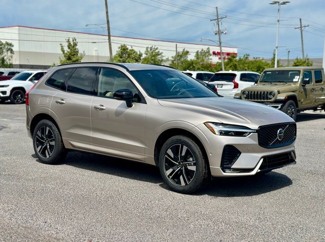 2026 Volvo XC60 B5 Plus