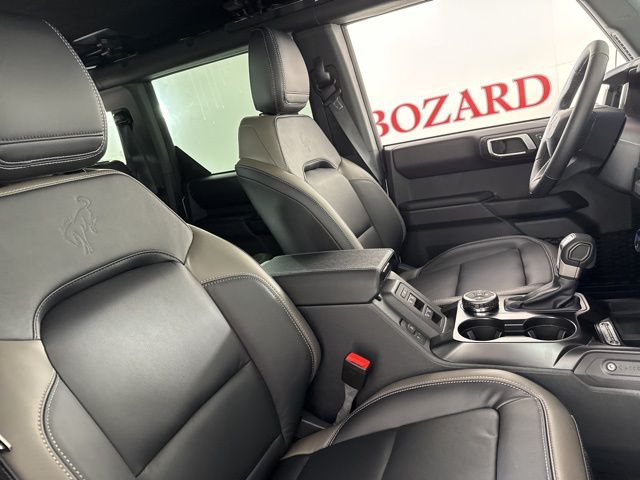2025 Oxford White Ford Bronco Outer Banks 4X4 SUV