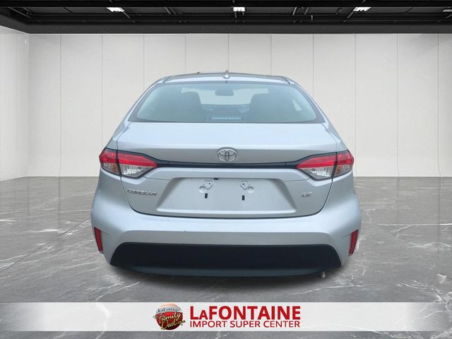 2025 Toyota Corolla LE - Photo 6