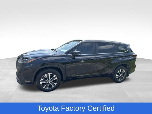 Midnight Black Metallic 2025 Toyota Highlander SUV / Crossover All-Wheel Drive 8-Speed Automatic