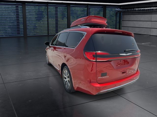 Used 2025 Chrysler Pacifica Hybrid Van