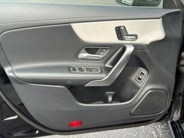 2025 Mercedes-Benz CLA CLA 250 - Photo 13