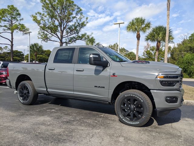 Ceramic Gray Clearcoat 2026 RAM 2500 Laramie Crew Cab 4WD Pickup Truck Four-Wheel Drive 8-Speed Automatic