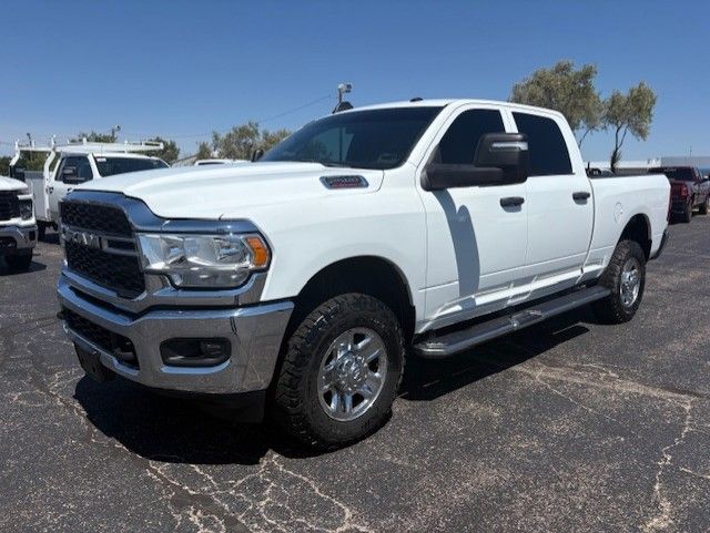 2023 RAM 2500 Tradesman Crew Cab 4WD
