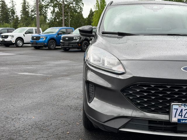 used 2020 Ford Escape Hybrid car, priced at $21,995