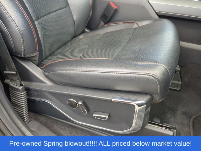 Used 2023 Black Ford Lariat image 51