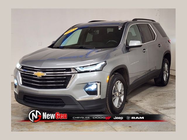 Sterling Gray Metallic 2023 Chevrolet Traverse LT Cloth AWD SUV / Crossover Four-Wheel Drive 9-Speed Automatic
