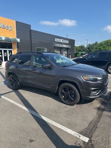 Gray (Granite Crystal Metallic Clearcoat) 2020 Jeep Cherokee Altitude 4WD SUV / Crossover Four-Wheel Drive 9-Speed Automatic