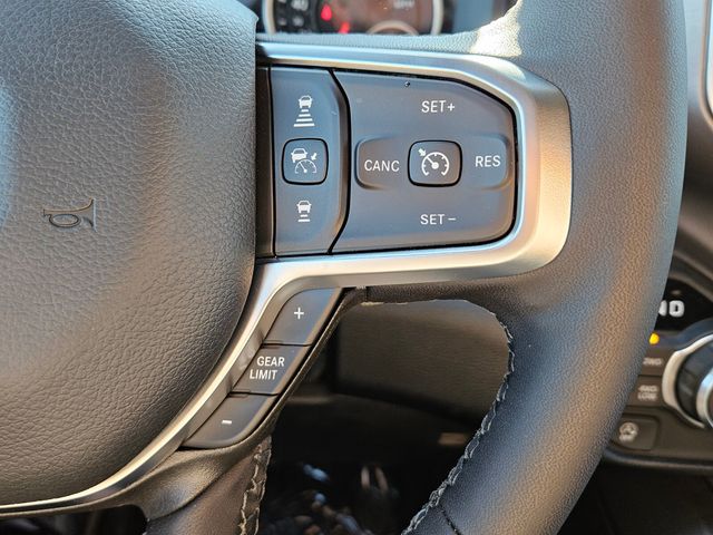 2026 Ram 1500 Lone Star Crew Cab 4x4 5'7" Box