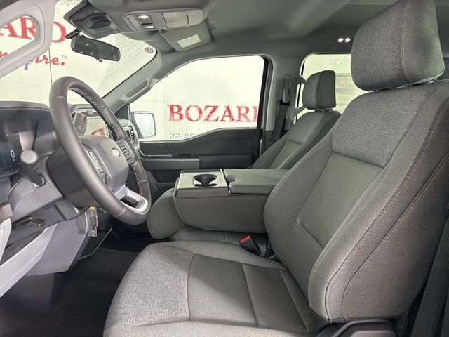 2025 Silver Metallic Ford F-150 XLT 4X4 Truck