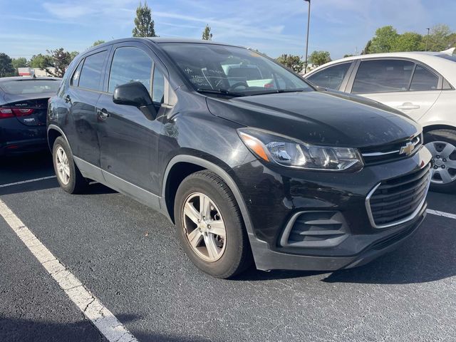 Mosaic Black Metallic 2020 Chevrolet Trax LS FWD SUV / Crossover Front-Wheel Drive 6-Speed Automatic