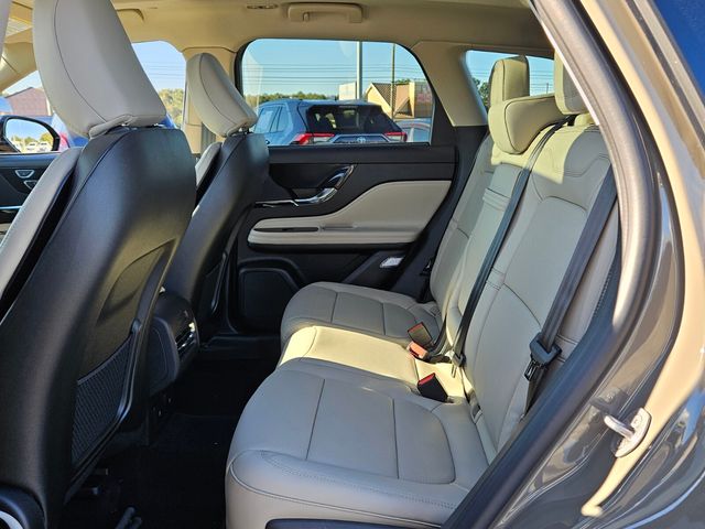 New 2025 Gray Lincoln Reserve image 13