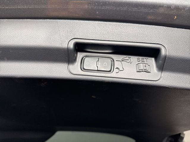 2025 Carbonized Gray Metallic Ford Explorer ST-Line 4X4 SUV