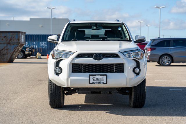 2018 Toyota 4Runner SR5 Premium 2