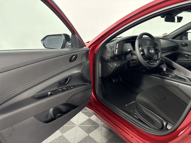 New 2025 Hyundai Elantra For Sale in Indianapolis, IN