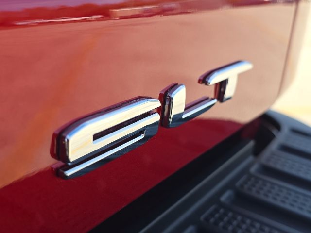 2024 GMC Sierra 2500HD SLT:L43654A