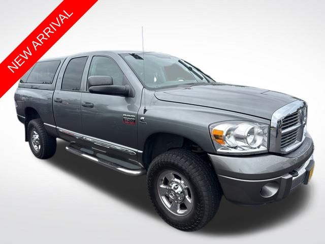 Gray 2007 Dodge RAM 2500 Laramie Quad Cab 4WD Pickup Truck Four-Wheel Drive 6-Speed Automatic