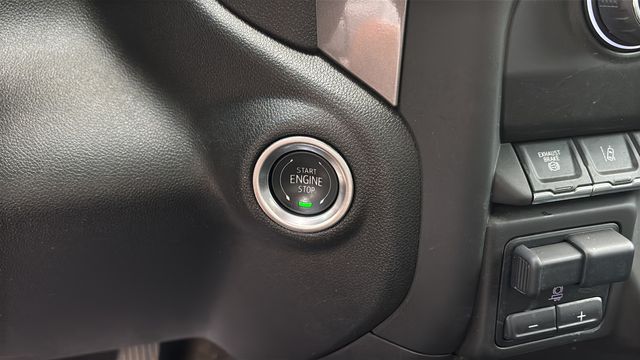 Used 2025 Gray Chevrolet Custom image 28