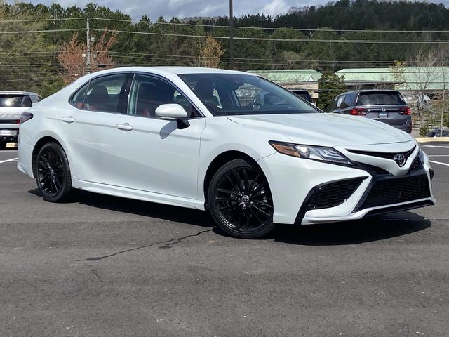 2024 Toyota Camry XSE FWD