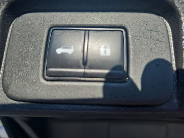 Used 2025 Nissan Rogue SUV