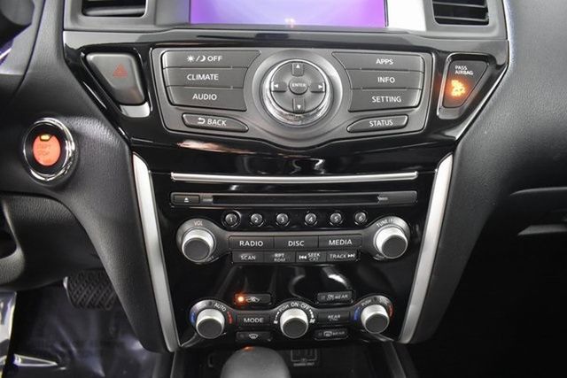 2020 Gun Metallic Nissan Pathfinder SV FWD SUV